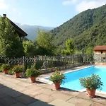 El Hoyal Hotel *