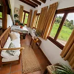 El Hoyal Hotel