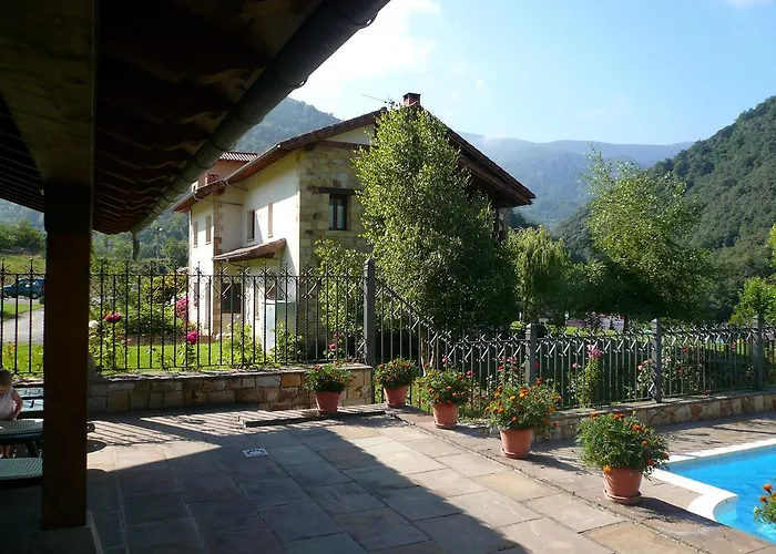 Hotell El Hoyal Pesaguero-La Parte